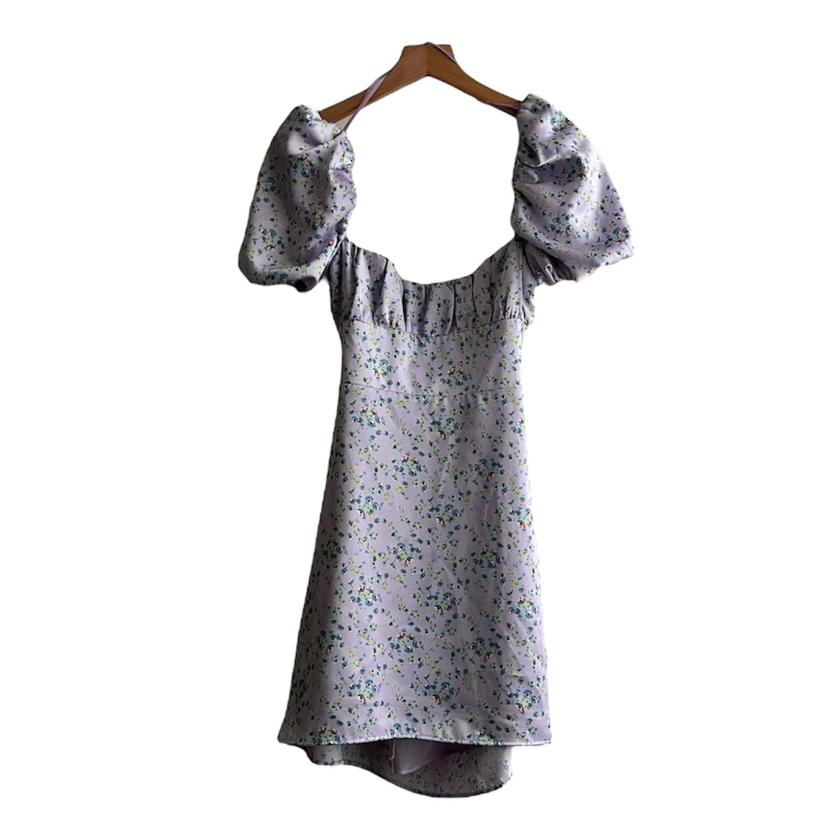 Vestido lila flores Zara nuevo con etiqueta - Talla M