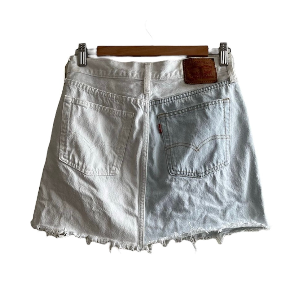 Falda jean Blanca y Celeste Levis - Talla 26