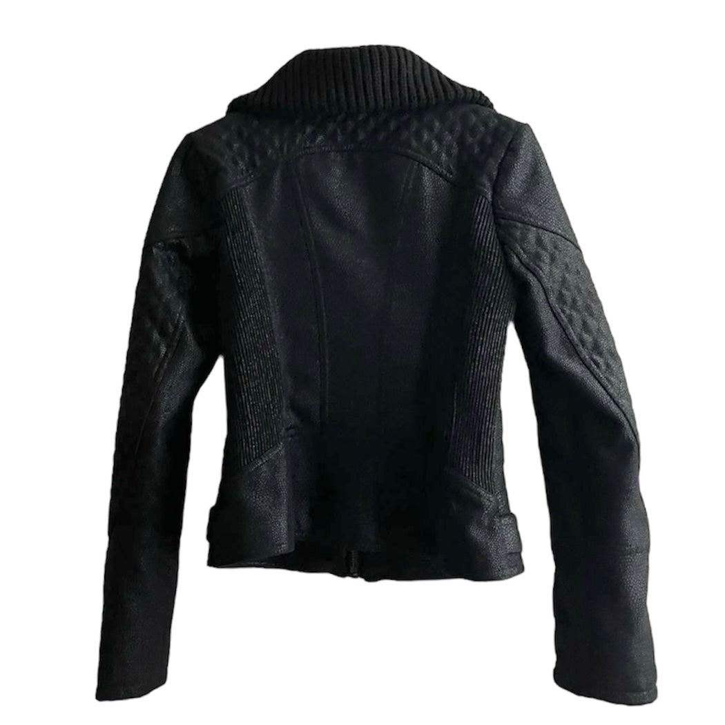 Casaca negra biker Guess - Talla S