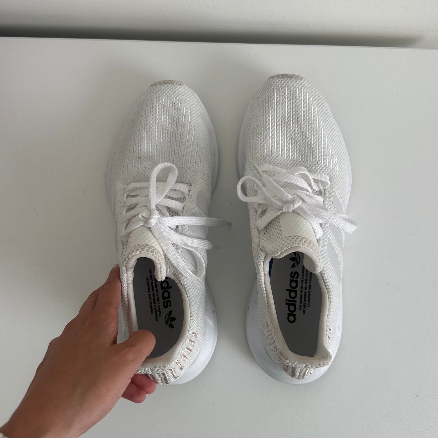 Zapatillas deportivas blancas Adidas - Talla 40