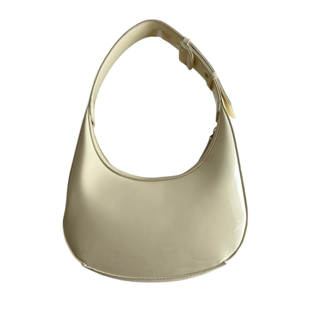 Cartera charol crema
