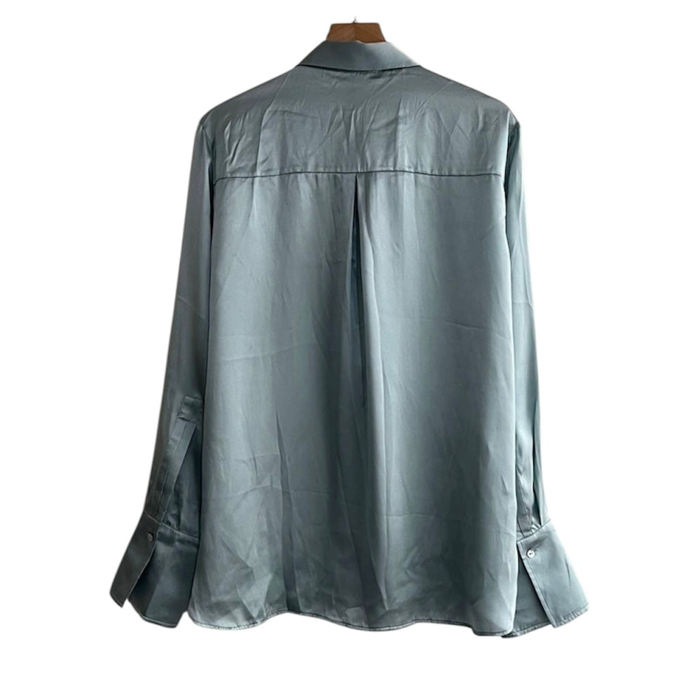 Blusa manga larga satinada celeste nueva con etiqueta Mango - Talla M