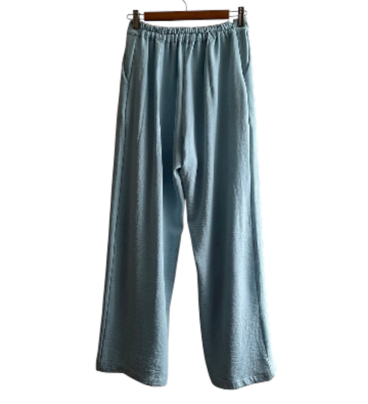 Conjunto top y pantalón celeste - Talla M