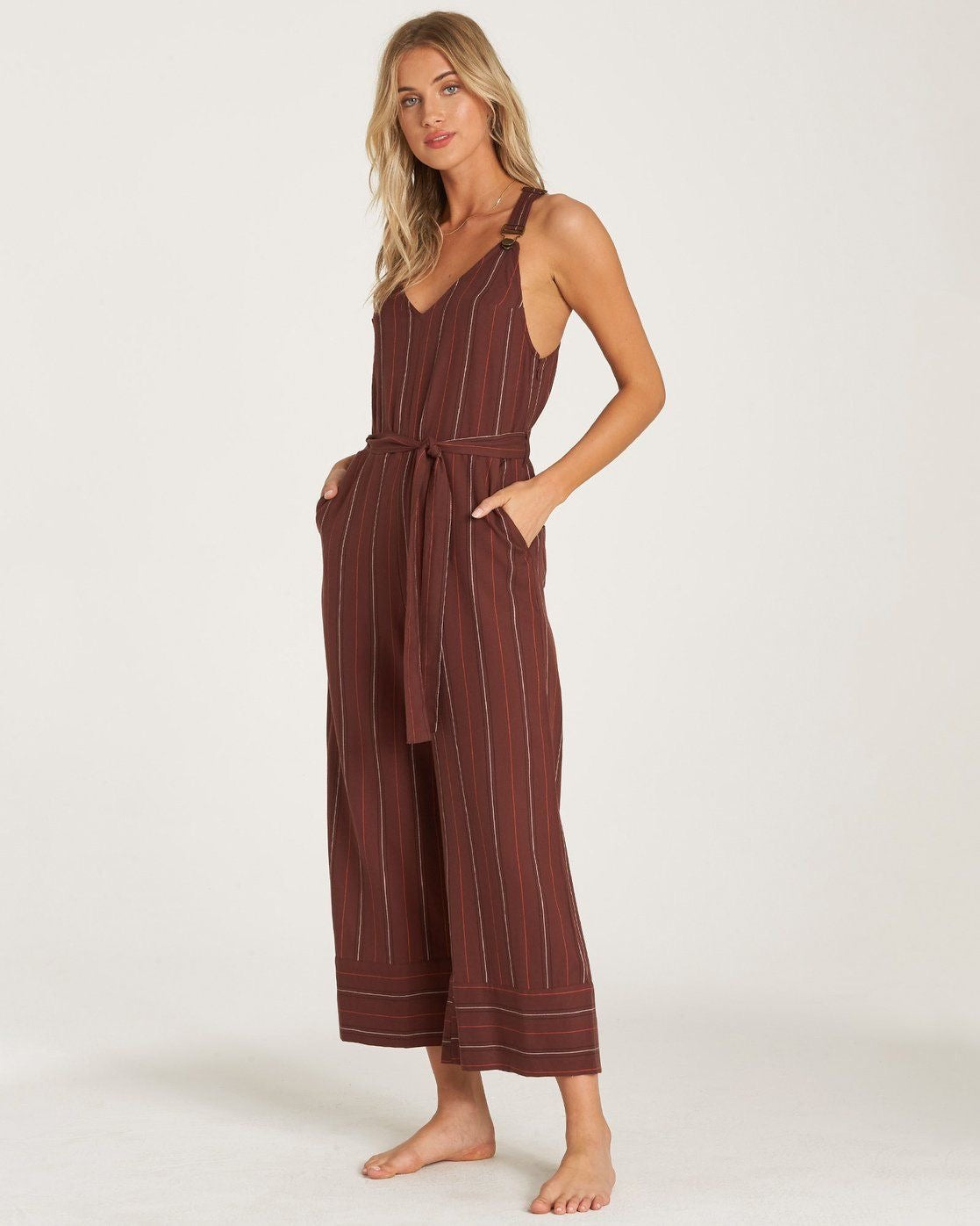 Enterizo guinda rayas nuevo con etiqueta Billabong - Talla M