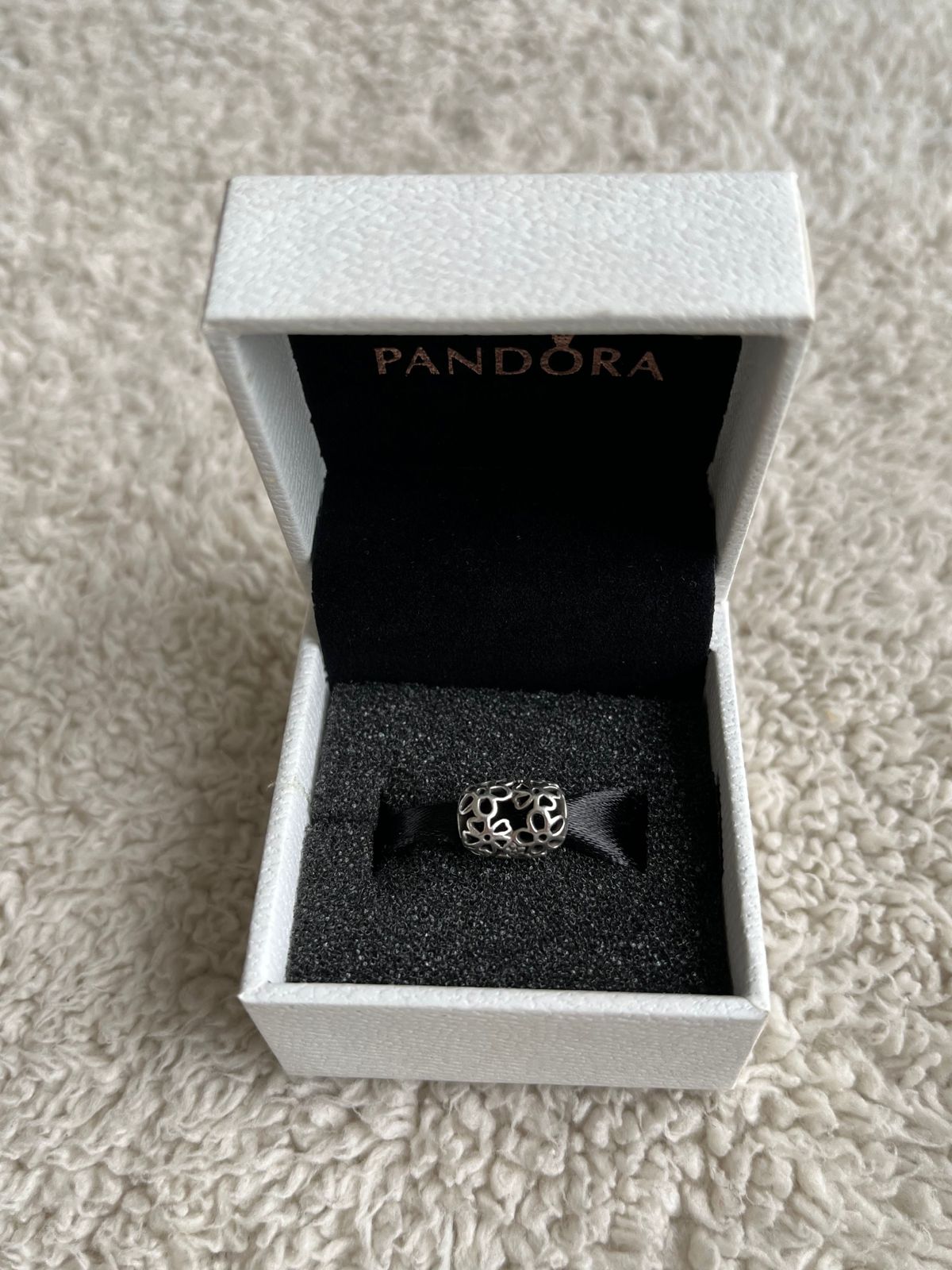 Charm love life Pandora