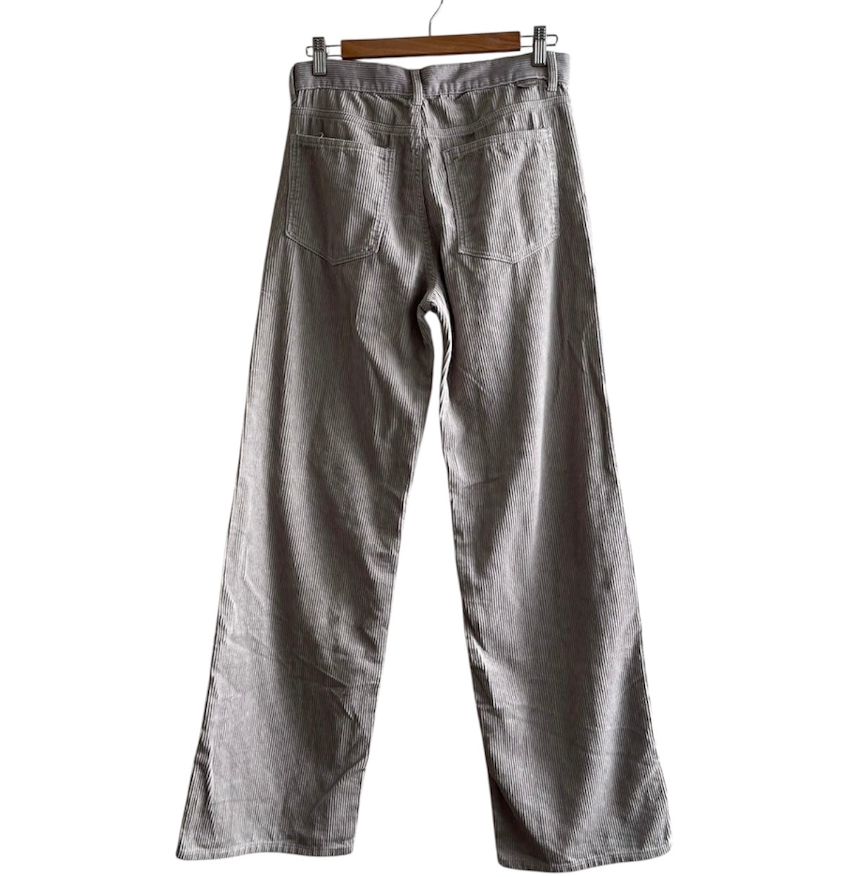 Pantalón corduroy beige Pull & Bear - Talla 26