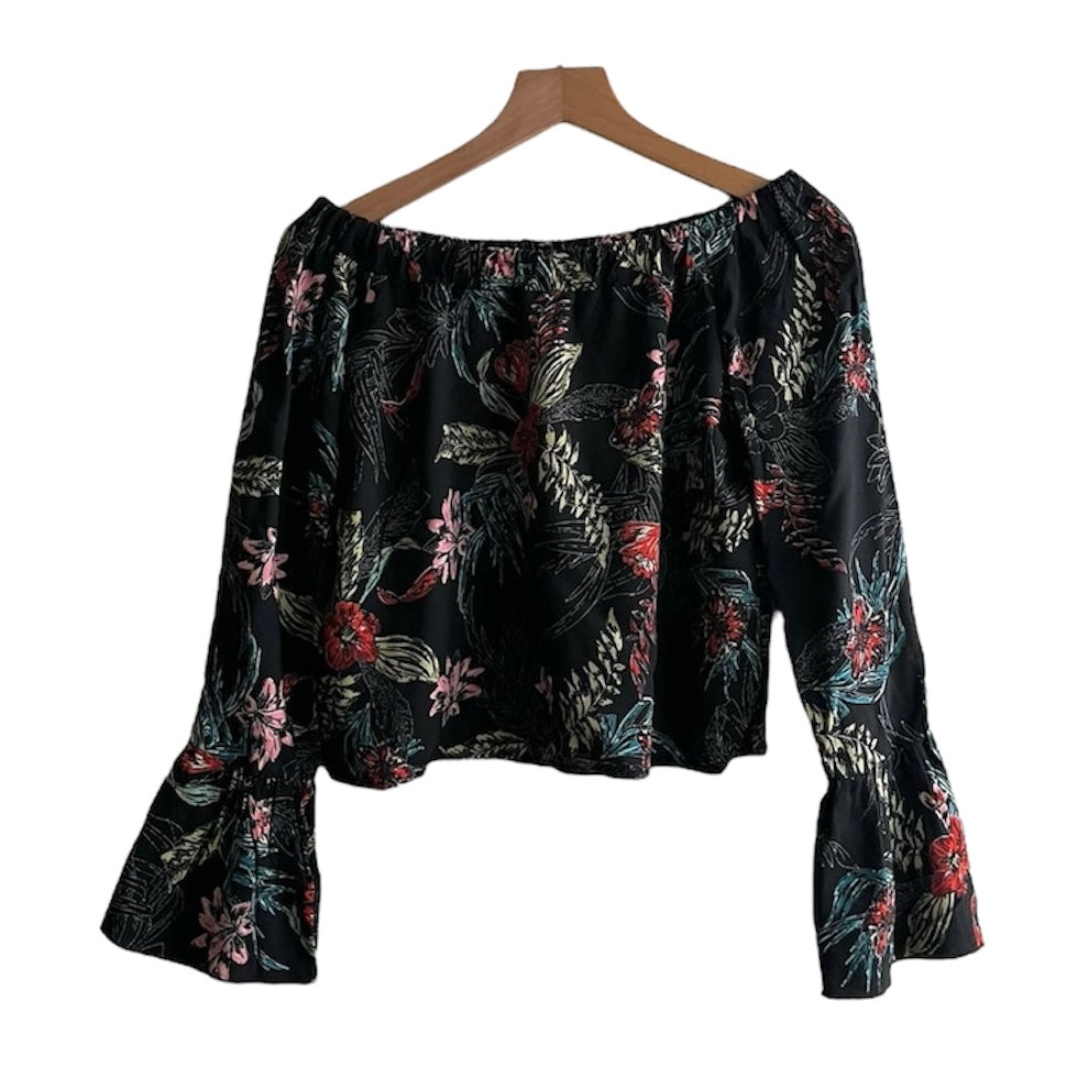 Blusa negra manga larga flores - Talla S