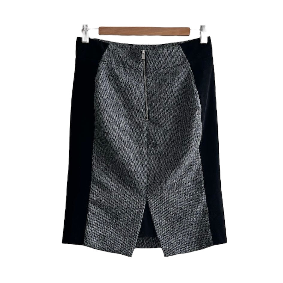 Falda gris y negra H&M - Talla 26