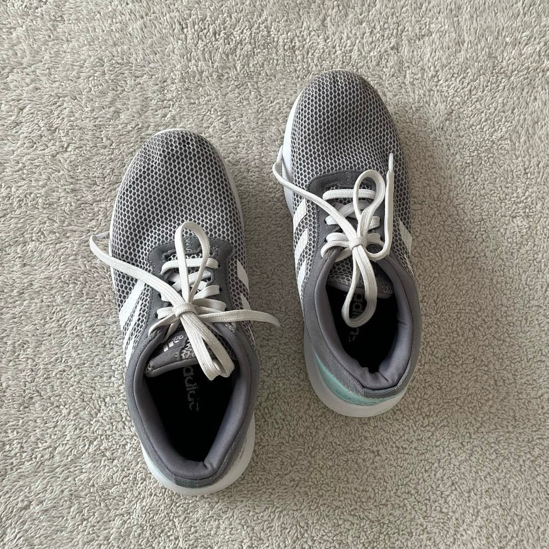 Zapatillas deportivas plomas y celeste Adidas - Talla 37