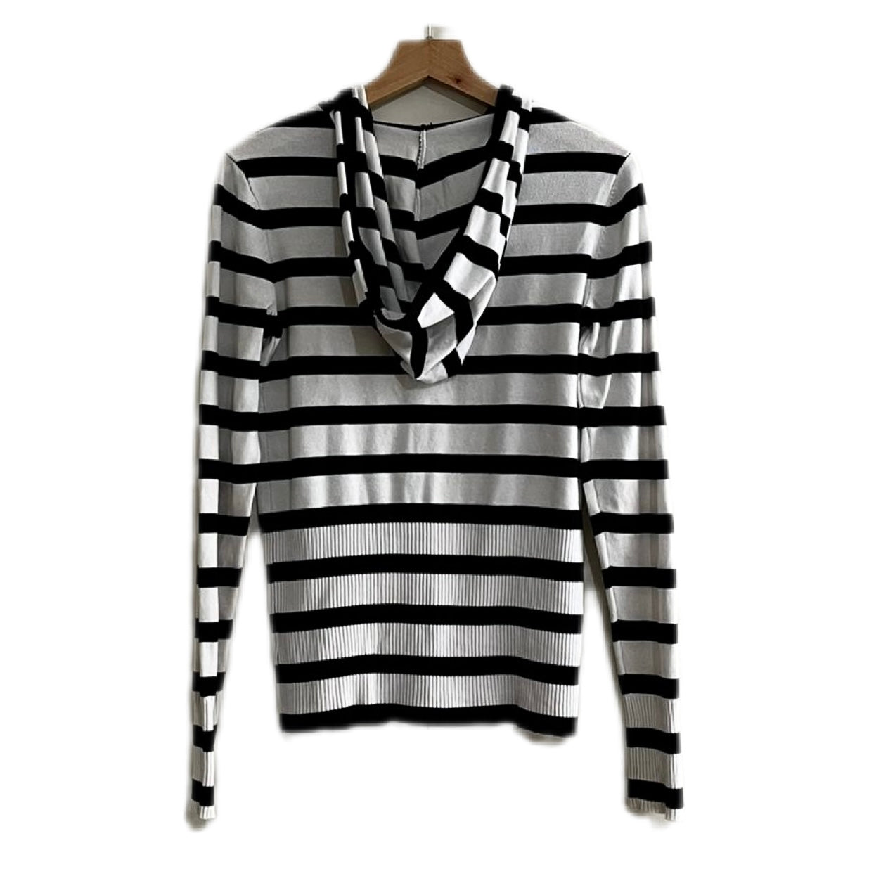 Chompa rayas blanco y negro Guess - Talla S