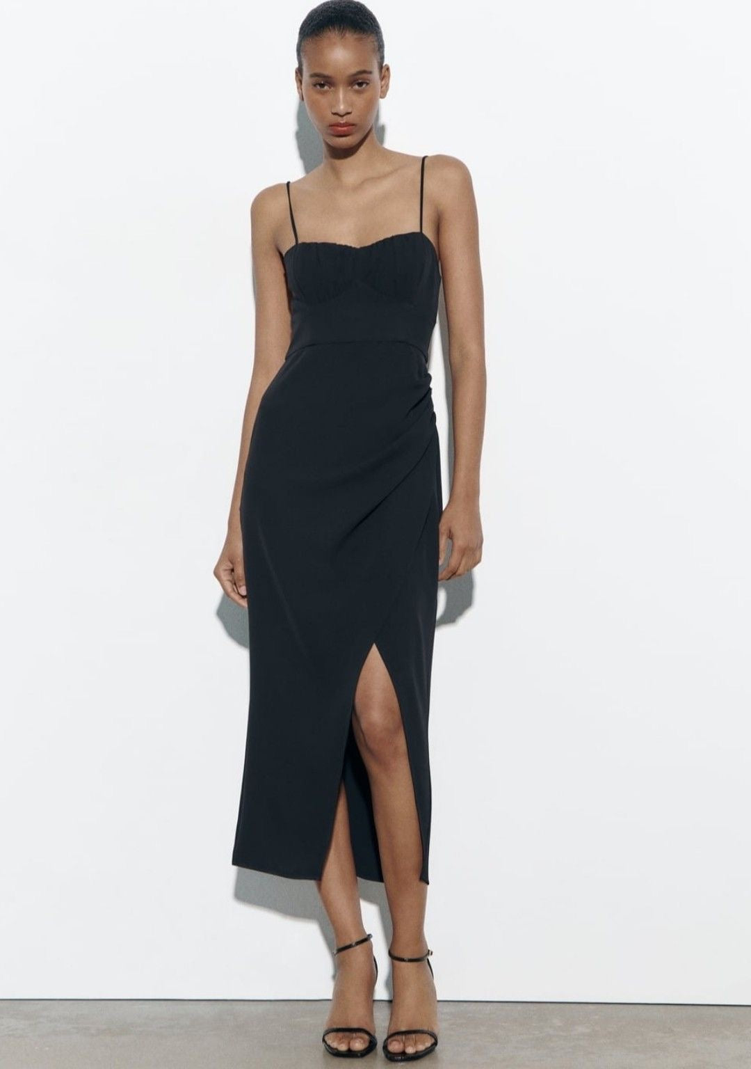 Vestido midi negro Zara talla S
