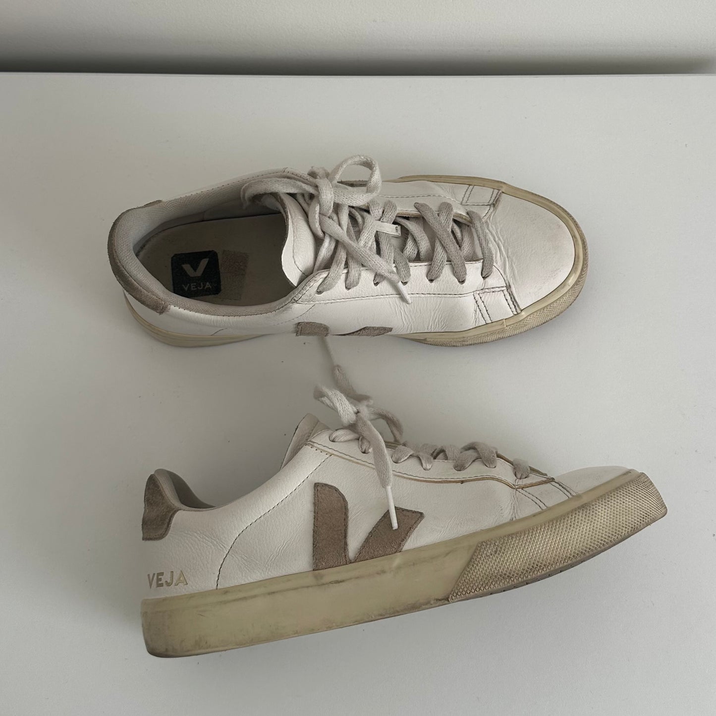 Zapatillas blancas cuero Veja - Talla 40
