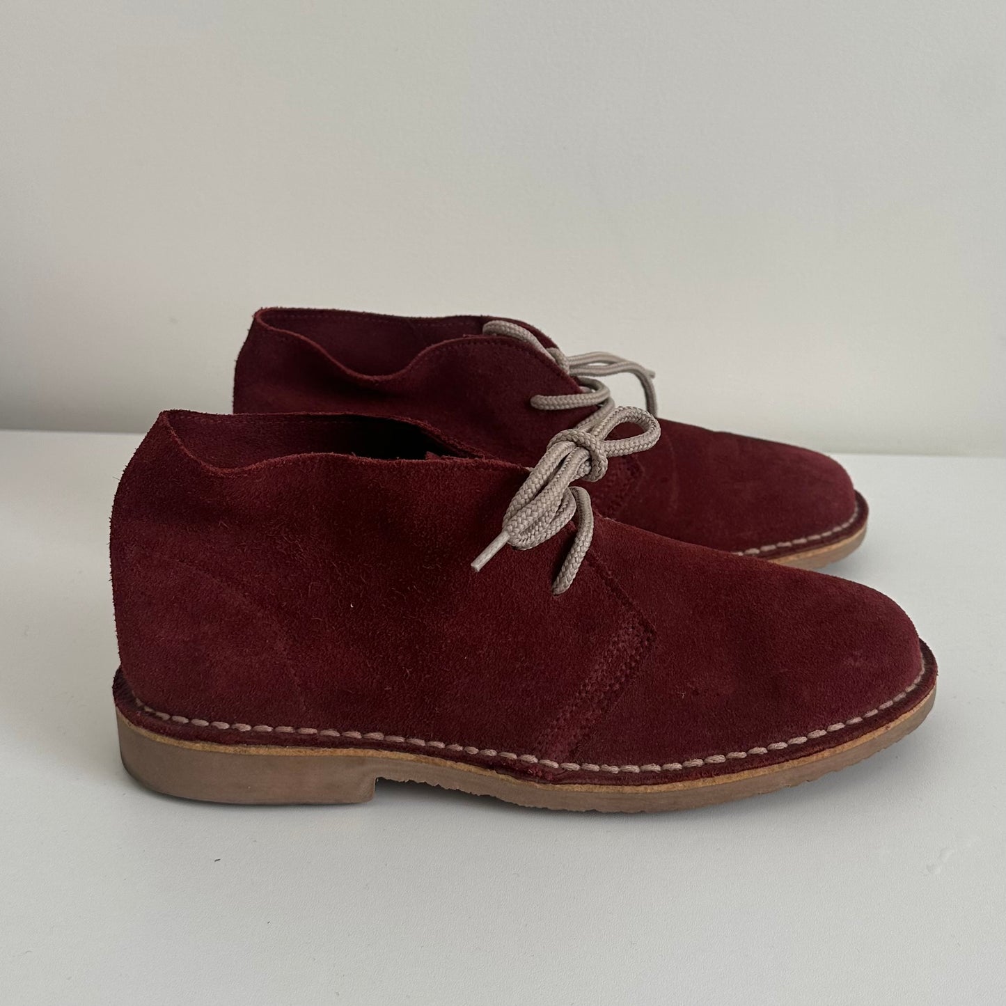 Zapatos de gamuza guinda - Talla 40