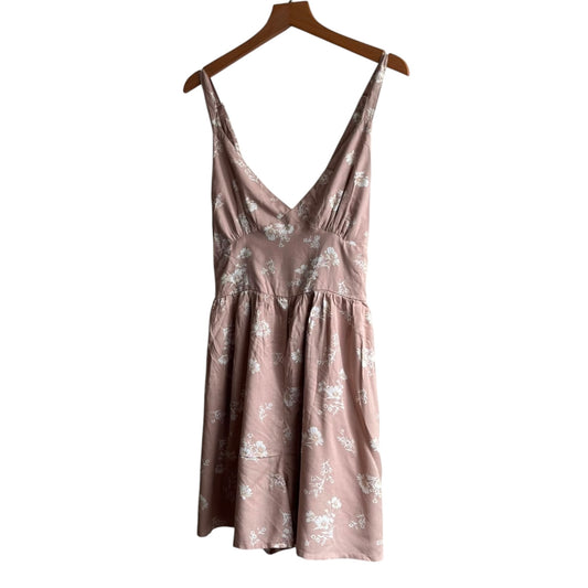 Enterizo crema flores nuevo con etiqueta Exit - Talla M