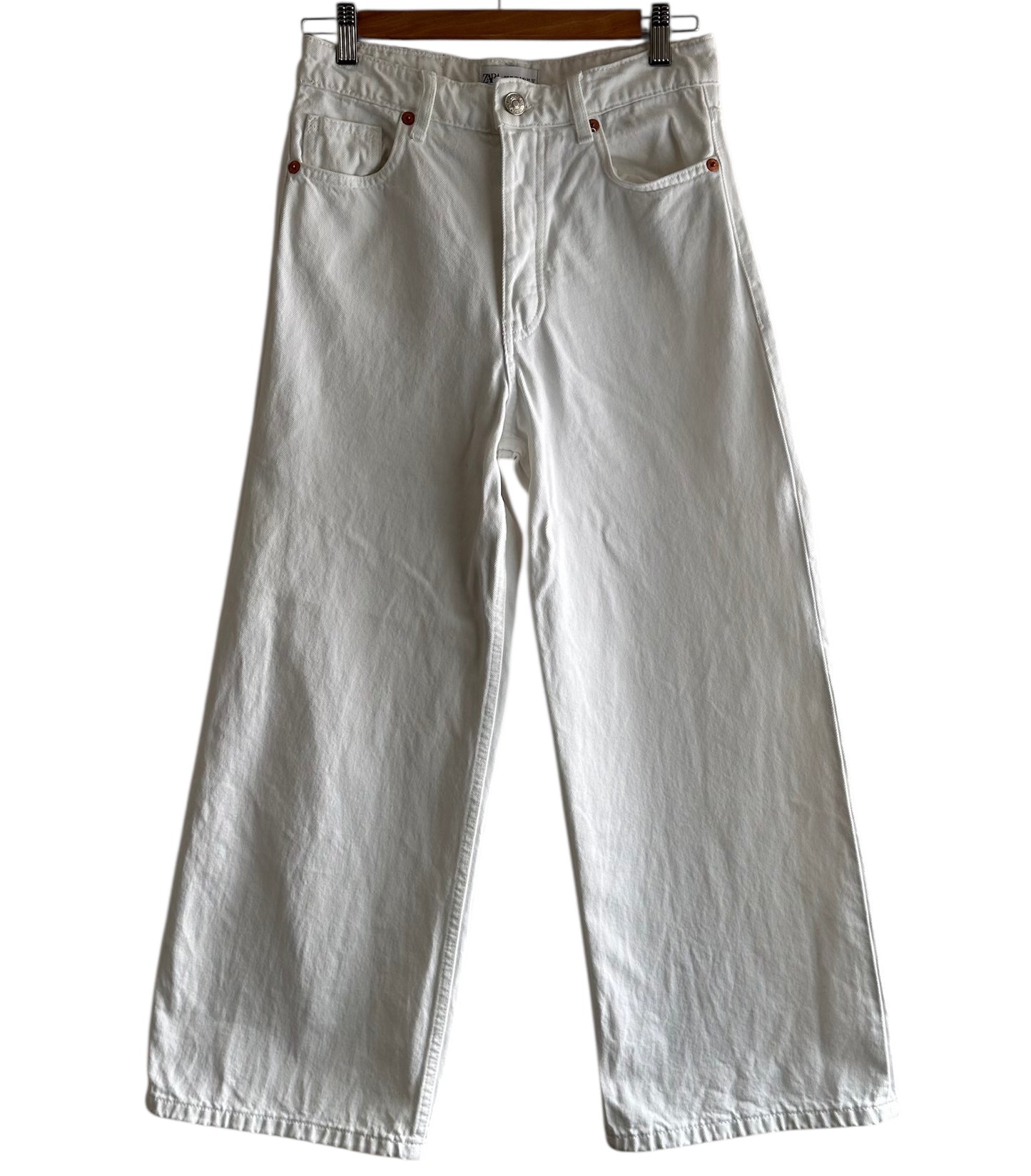 Pantalón blanco de Jean high waist Zara - Talla 28