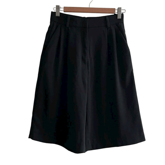 Short Bermuda negra H&M - Talla 26