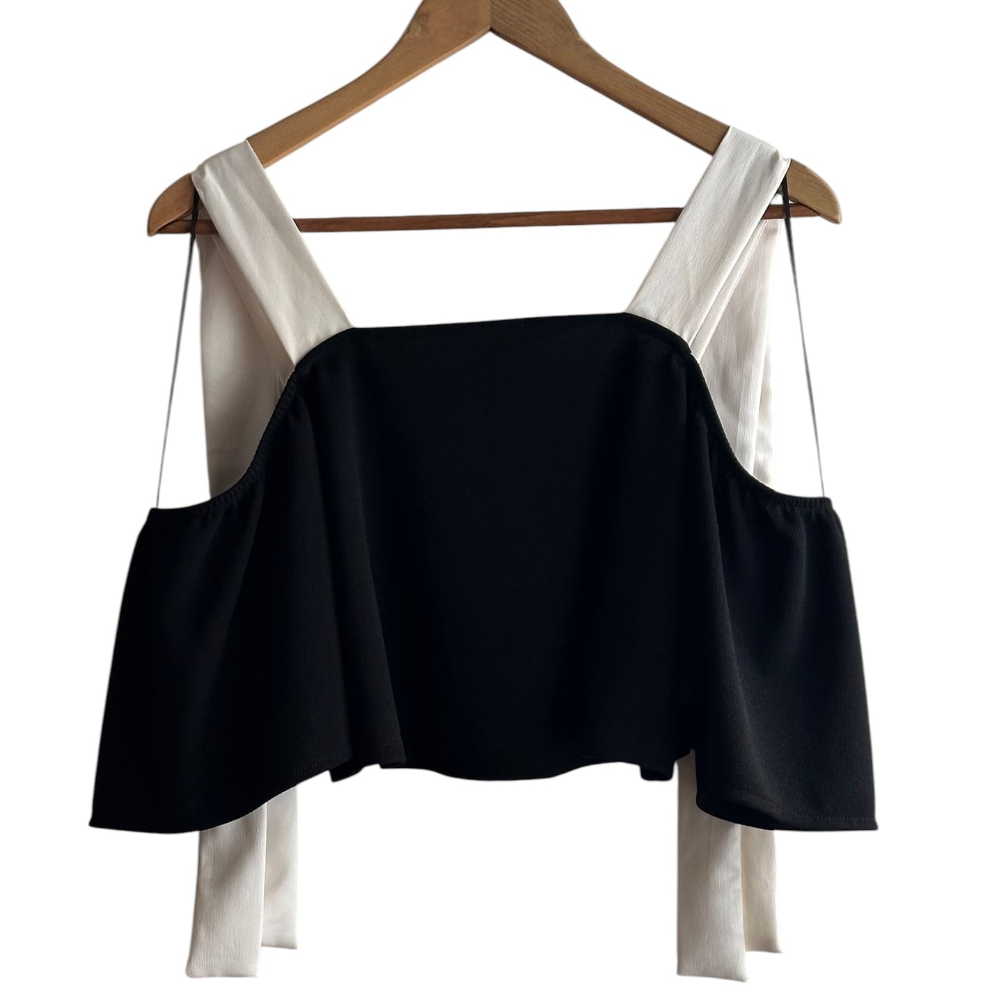 Blusa negra y blanca Zara - Talla S
