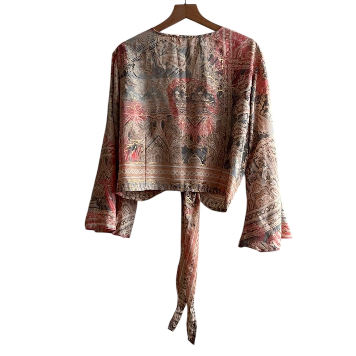 Blusa estampada para amarrar - Talla M