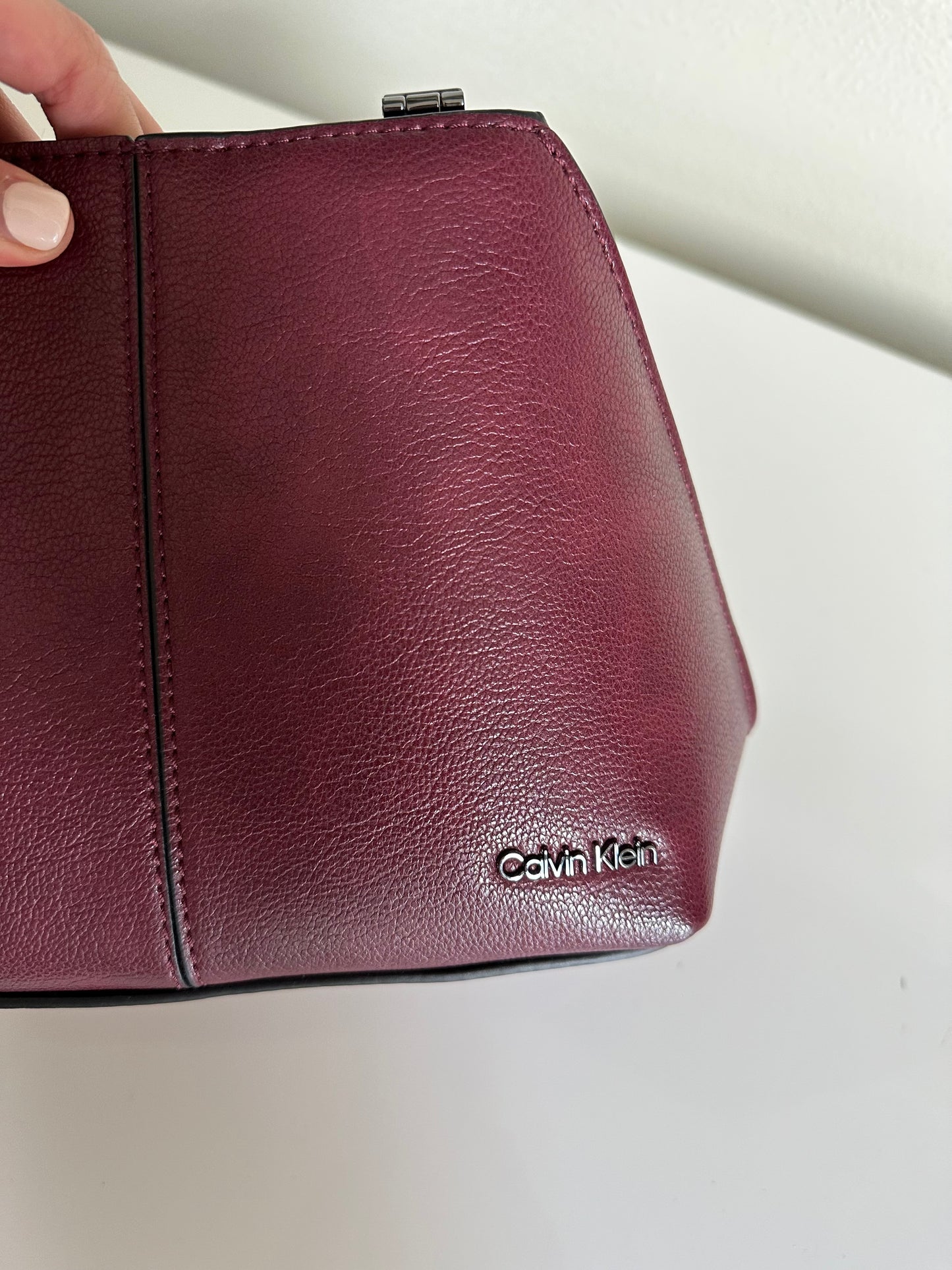 Cartera granate Calvin Klein nueva con etiqueta