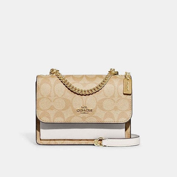 Cartera beige de cuero coach