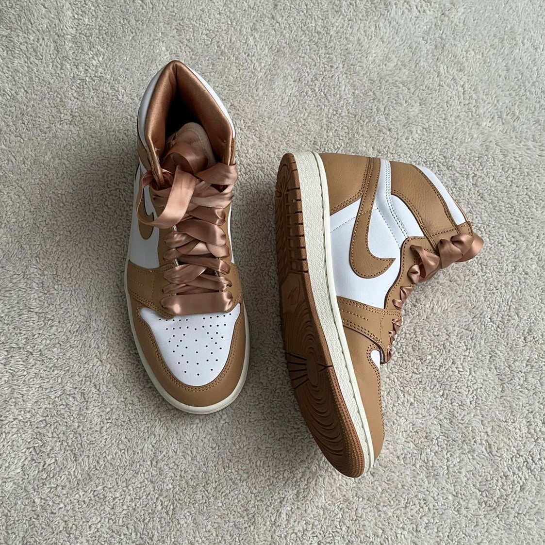 Zapatillas Jordan beige Nike - Talla 39