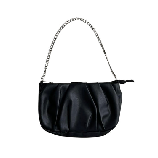 Cartera cuerina negra asa cadena Hypnotic