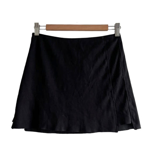 Falda corta negra  - Talla S