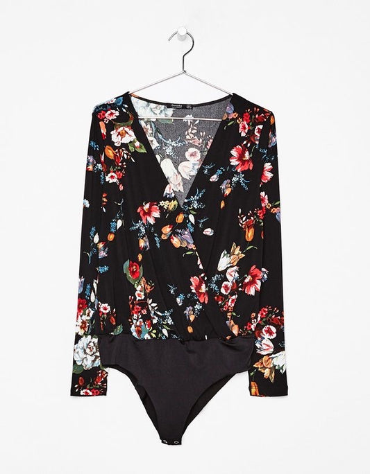 Body manga larga flores Bershka - Talla S