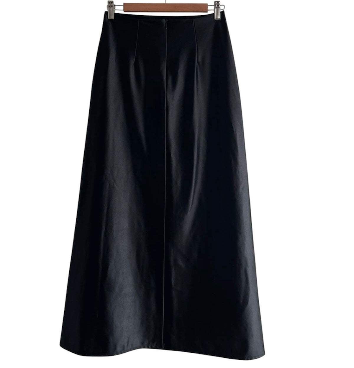 Falda larga negra satinada Luvaro - Talla S
