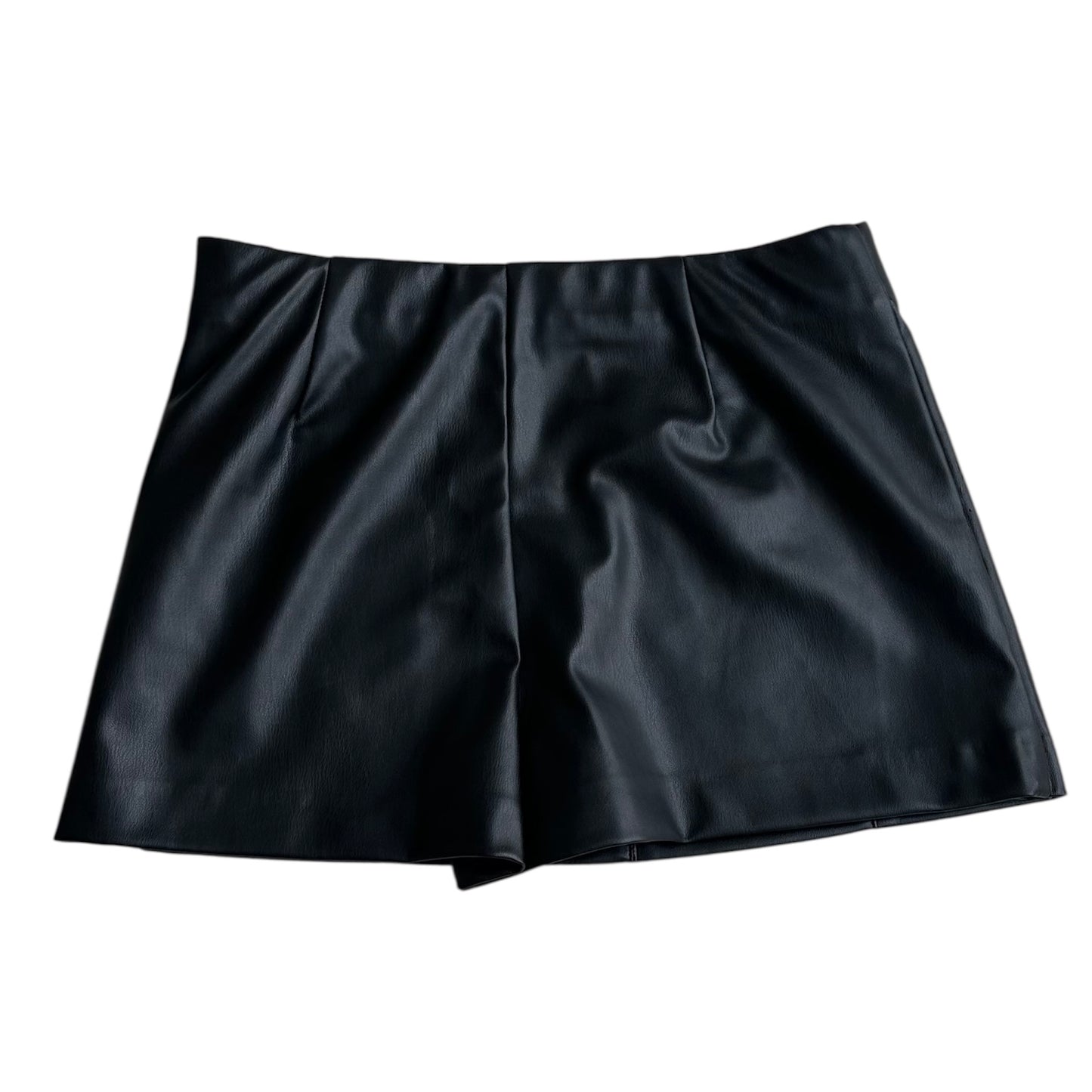 Falda short cuerina Zara - Talla S