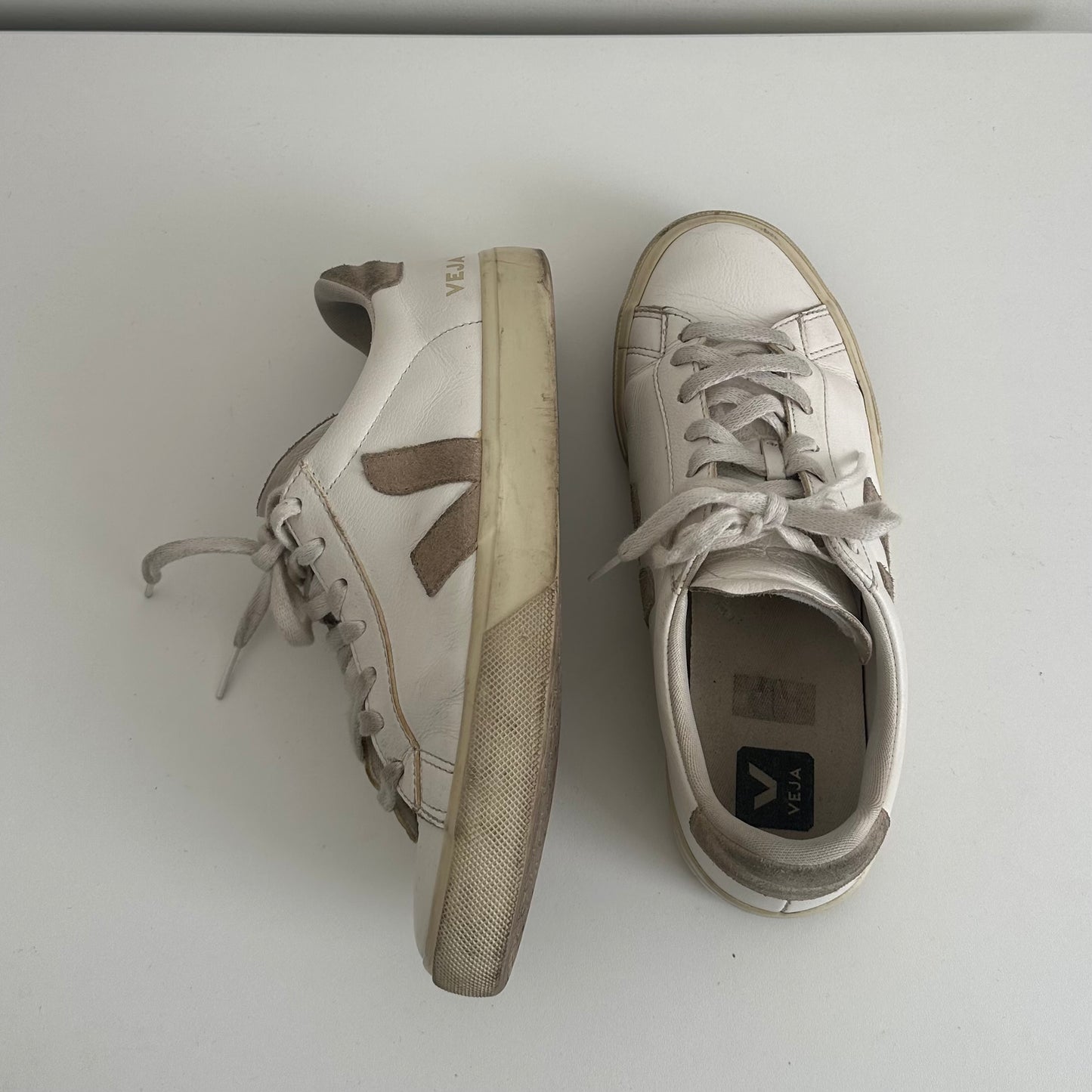 Zapatillas blancas cuero Veja - Talla 40