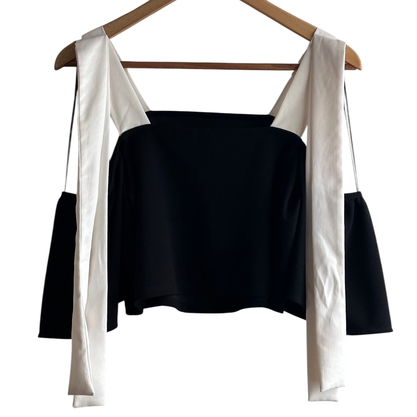 Blusa negra y blanca Zara - Talla S