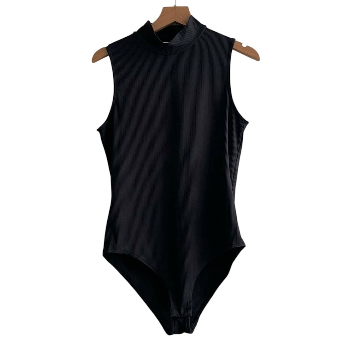 Body negro cuello alto H&M - Talla M