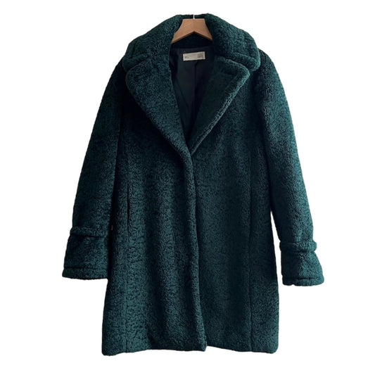 Abrigo tipo peluche verde Sfera - Talla S
