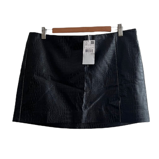 Falda cuerina negra nueva con etiqueta Mango - Talla L