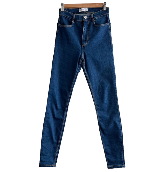 Jean azul oscuro high waist Zara - Talla 26