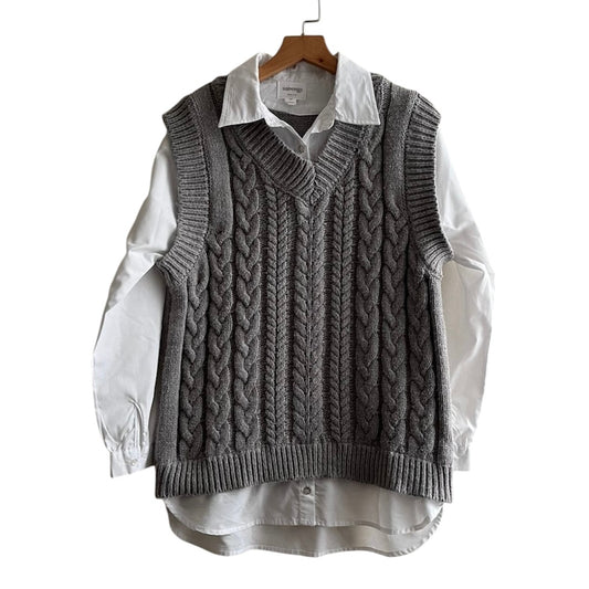 Blusa blanca con chaleco de lana gris University - Talla XS
