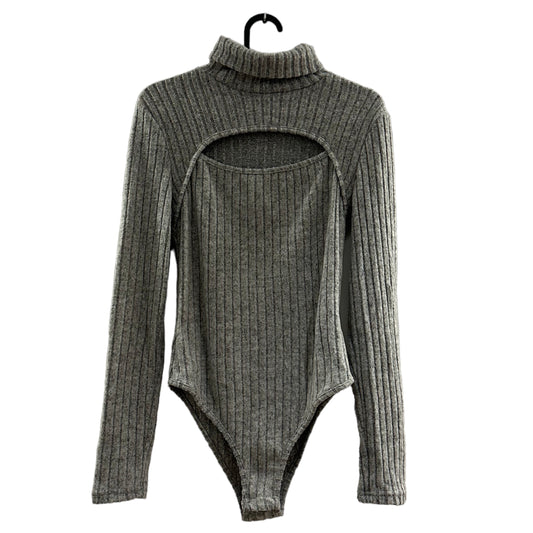 Body gris cuello alto Shein- Talla S