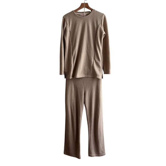 Conjunto pantalón y polera beige - Talla L