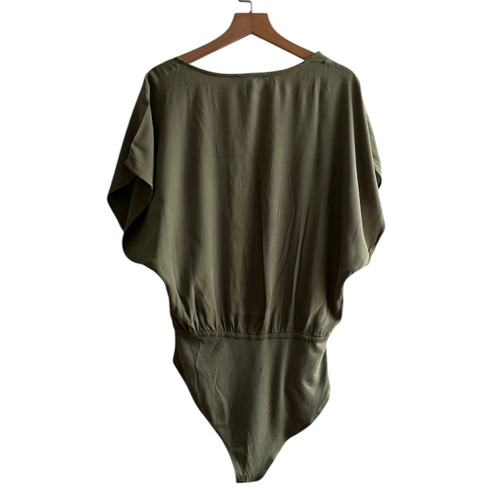 Body manga corta verde Forever 21 - Talla M