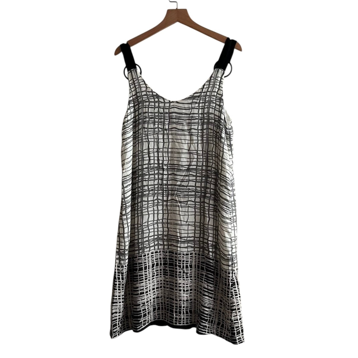 Vestido blanco y negro tiras con argollas - Talla M