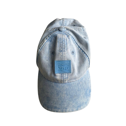 Gorra celeste tipo jean Levis