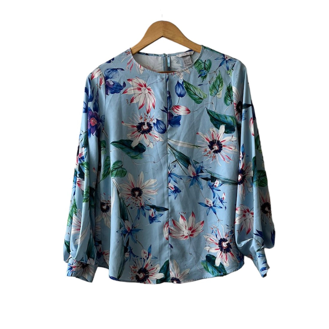 Blusa celeste flores gasa H&M - Talla S